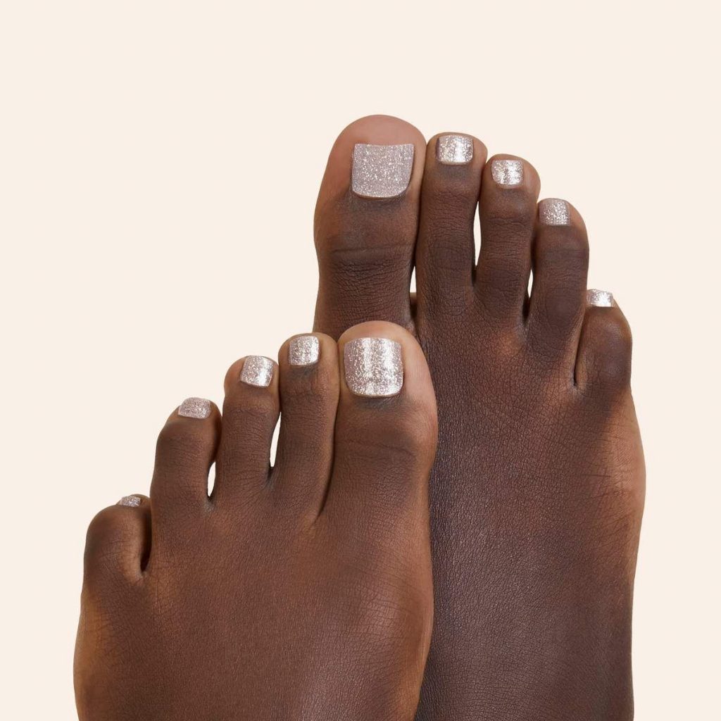 Fall Color Toe Nails 15 Ideas for Black Women