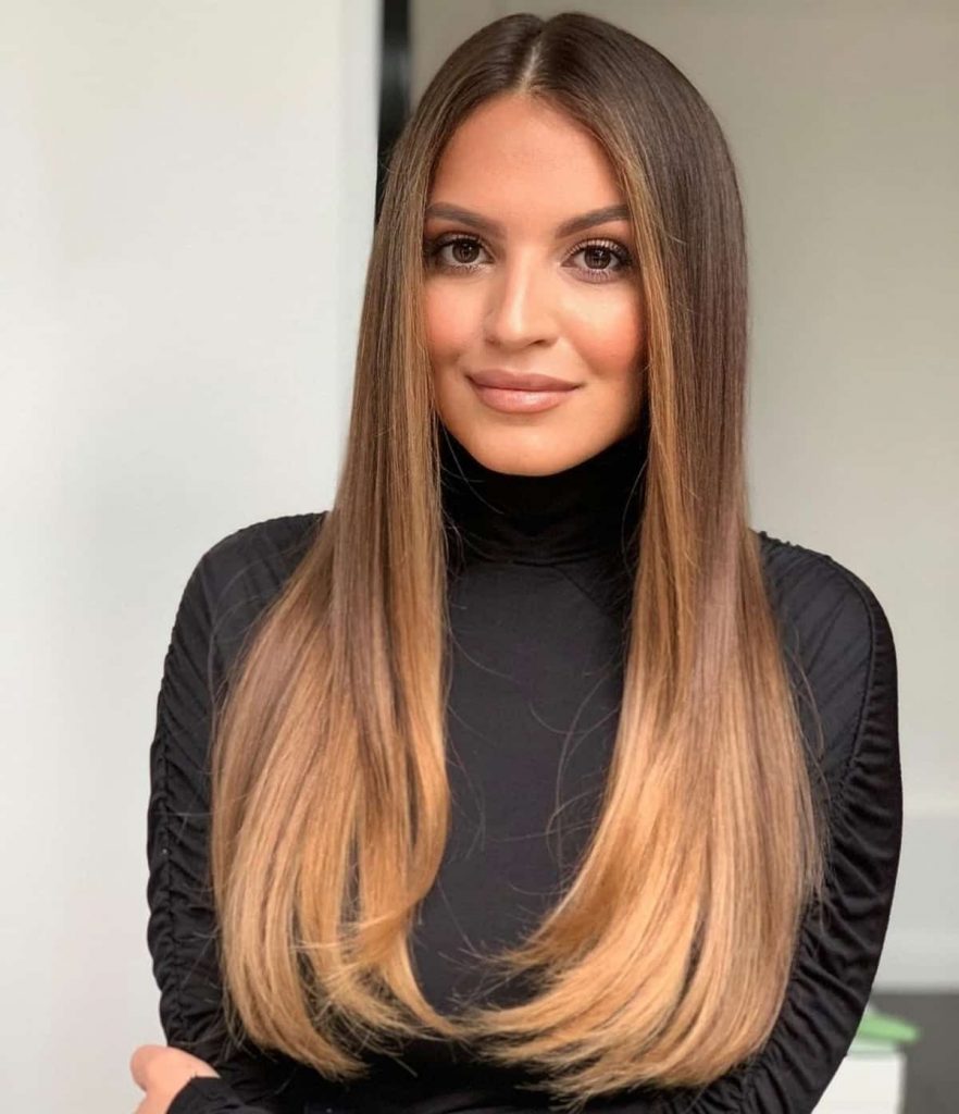 Sleek And Straight Haircut 22 Ideas: Embrace Elegance and Simplicity