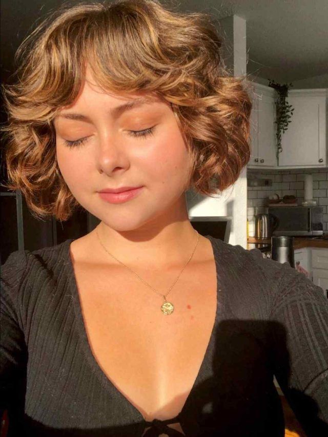 French Bob Haircut 18 Ideas for Plus-Size Women: Embrace Style and Confidence