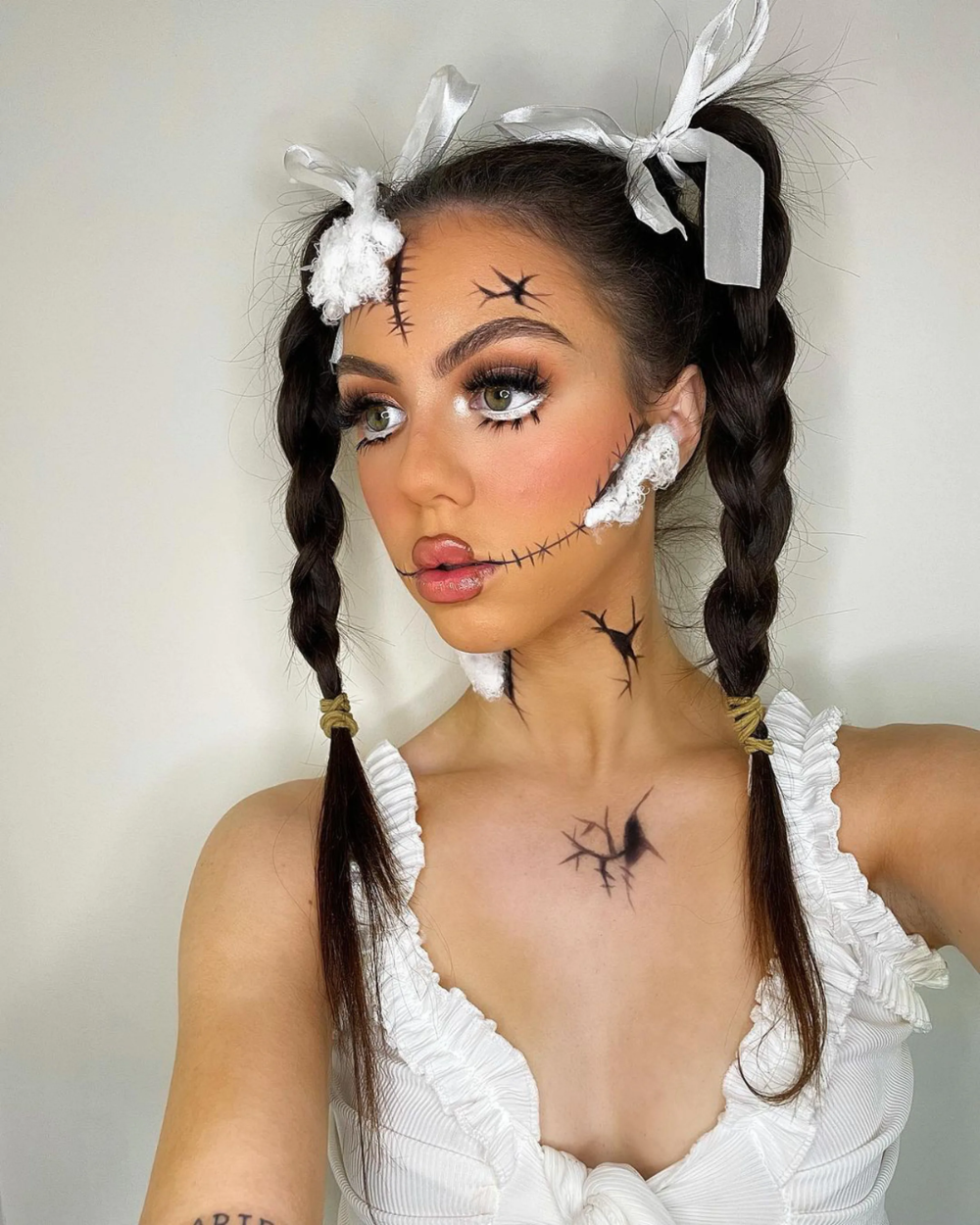 Halloween Makeup 2023 20 Ideas: Unleash Your Creativity for a 