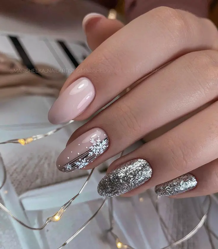 Silver Winter Nails 2023 - 2024 20 Ideas: Sparkle and Shine All Season Long