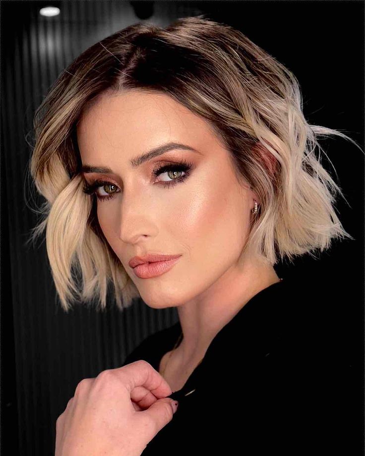 Christmas Hairstyles for Short Hair 2023: Stylish 20 Ideas and Color Trends