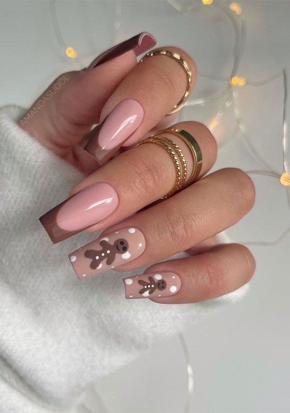 Christmas Nail Designs 2023: Festive 16 Ideas for Stunning Holiday Nails