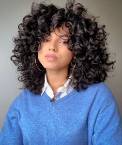 2024's Best Haircuts for Medium Hair: Layered, Wavy, Curly, and Edgy ...