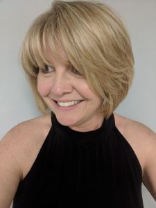 Trendy Haircuts for Women Over 40 in 2024 - Short, Medium, Long