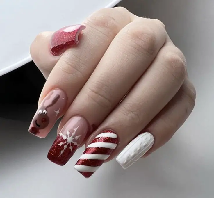 Trendsetting New Year's Nail Designs 2024 18 Ideas: Aesthetic Beauty Trends