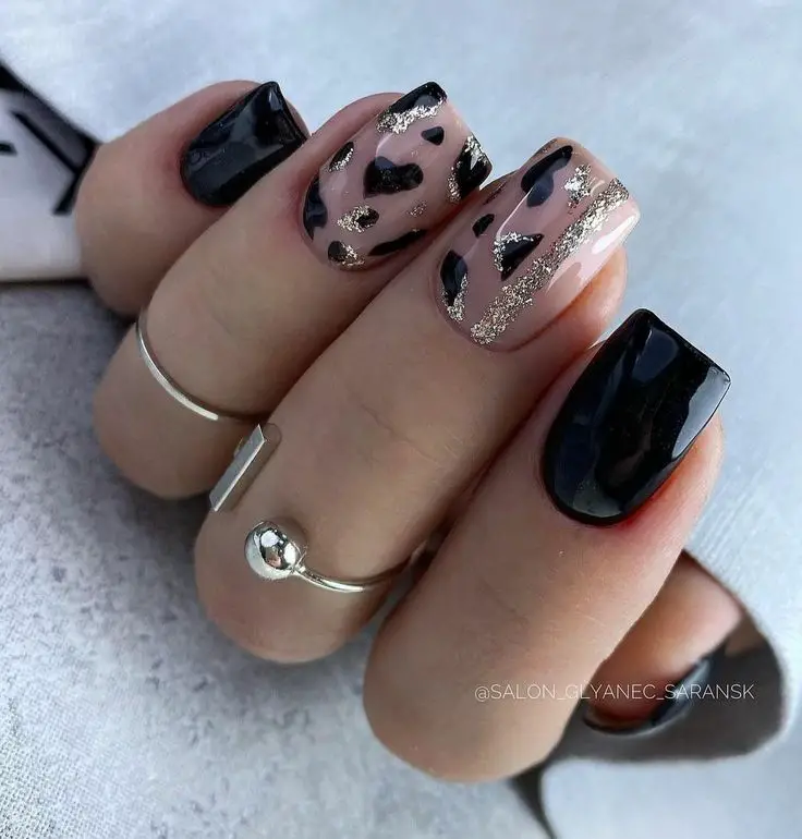Trendsetting New Year's Nail Designs 2024 18 Ideas: Aesthetic Beauty Trends