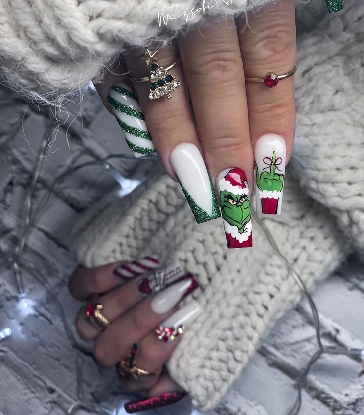 Christmas Nails Acrylic 2023 18 Ideas: Sparkling Styles for Festive Fingertips - Women-Lifestyle.com