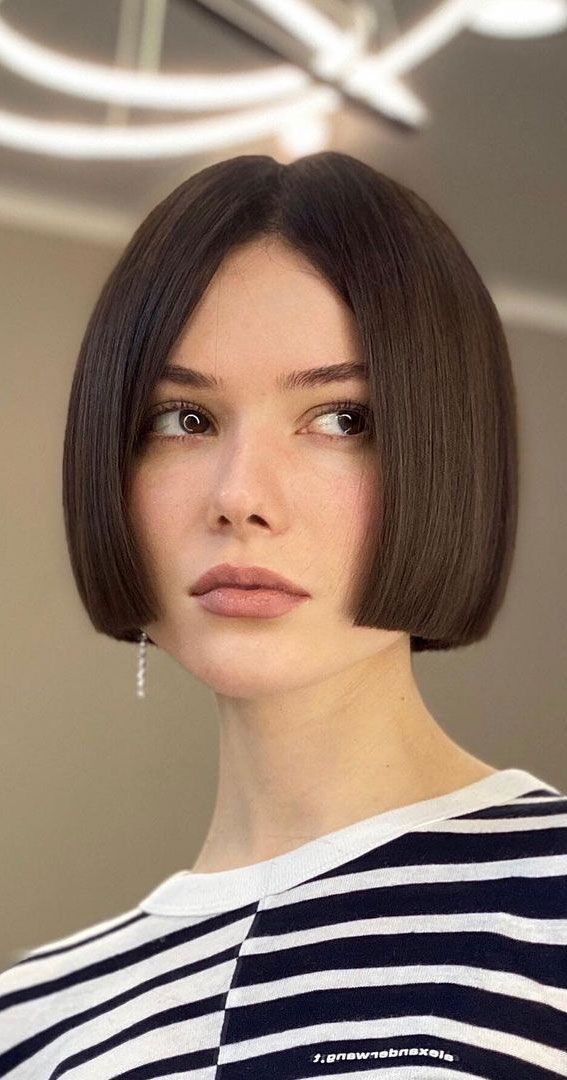 2024s Pixie Bob Haircut Trends Fine Hair Thick Hair Layered Cuts And Asymmetrical Styles 0960