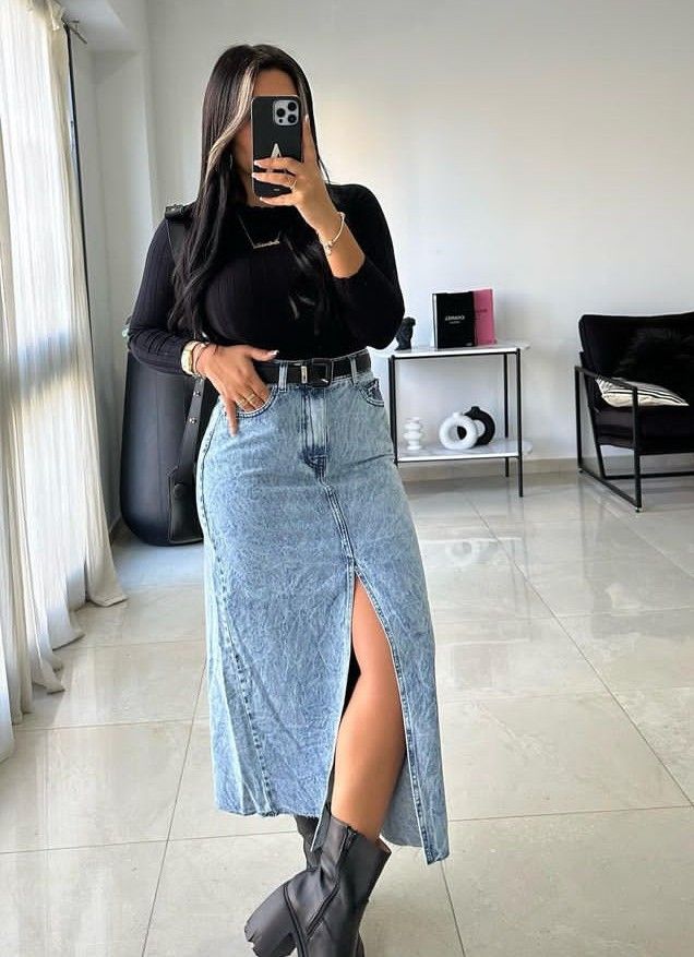Skirt Outfits 2024 17 Ideas: A Style Guide for the Modern Woman