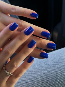 2024 Trends For Short New Year S Nails Navy Sparkle And More   Blue Short Nails 225x300 