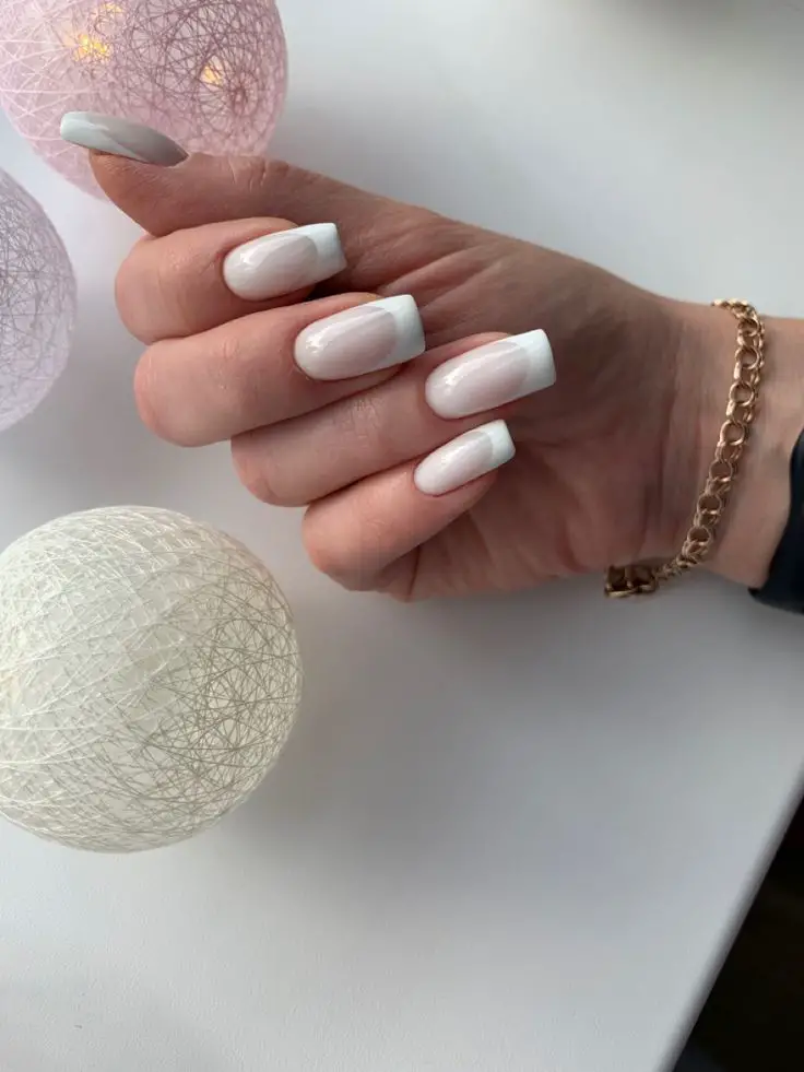 Short New Year's Nails White 2024 16 Ideas