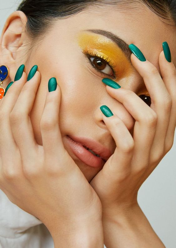 The Fresh Face of Spring: Nails and Makeup 2024 15 Ideas