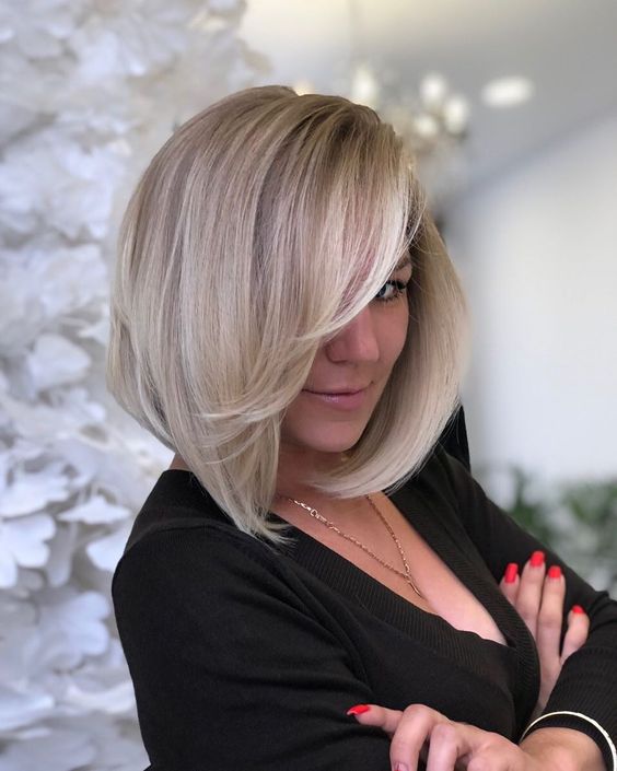 Embrace a New Season of Style: Spring 2024 Haircuts for Women Over 40 16 Ideas