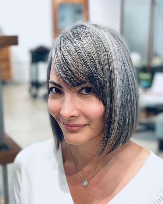 Embrace a New Season of Style: Spring 2024 Haircuts for Women Over 40 16 Ideas