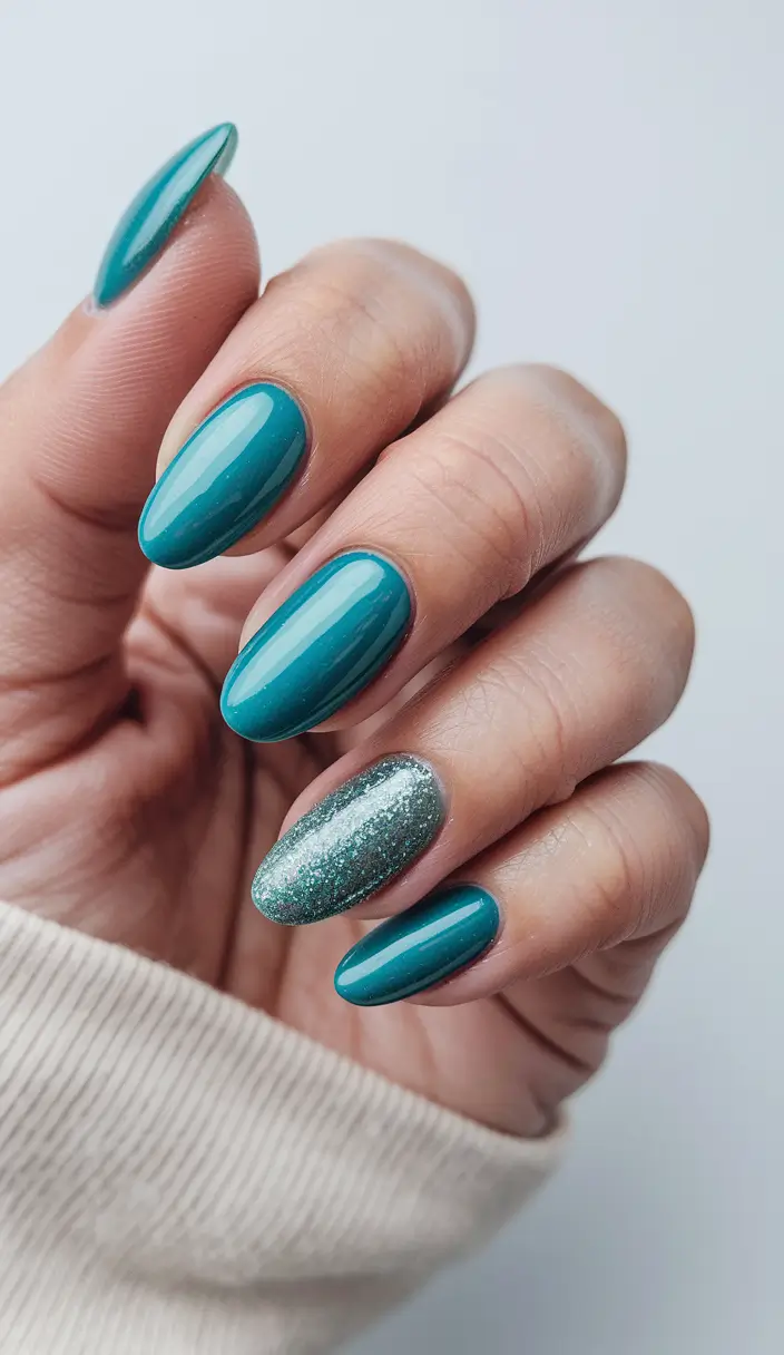 Fresh Nail Ideas to Try This May 2025 Ocean Teal With a Sparkle Statement