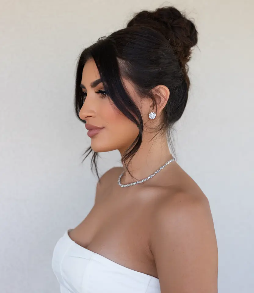 Summer Buns Hairstyle 2025: Chic Updos Messy High Bun with Romantic Curtain Bangs