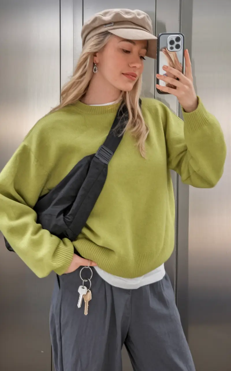 mom outfits inspo for fall 2025 – Errand-Ready Lime Sweater & Greys