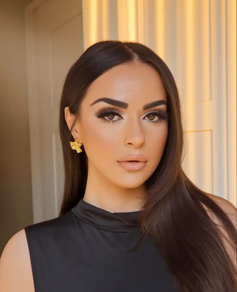 Fall Hair Colors for Cool Skin Types — 2025 Glossy Espresso Black with Defined Shape