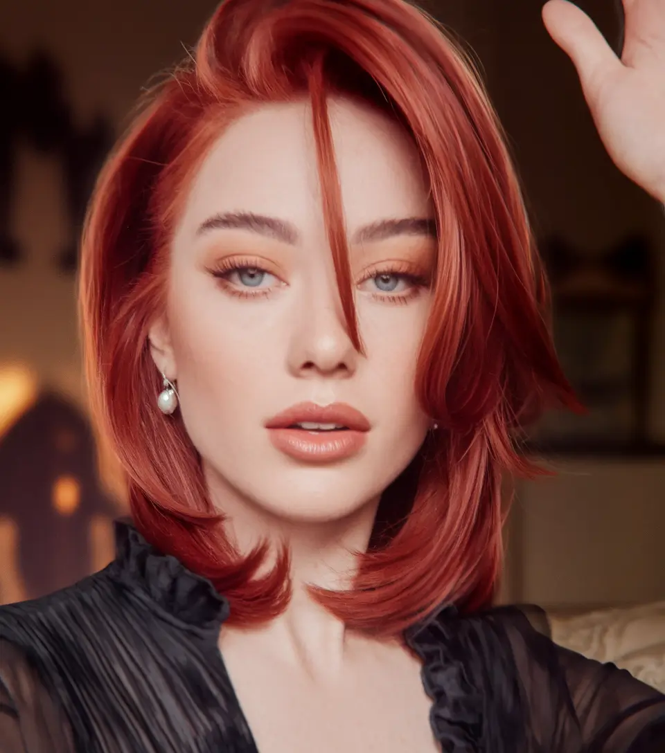 Must-Try Fall Red Hair Colors for Redheads 2025 Layered Cinnamon Lob With Flipped Ends
