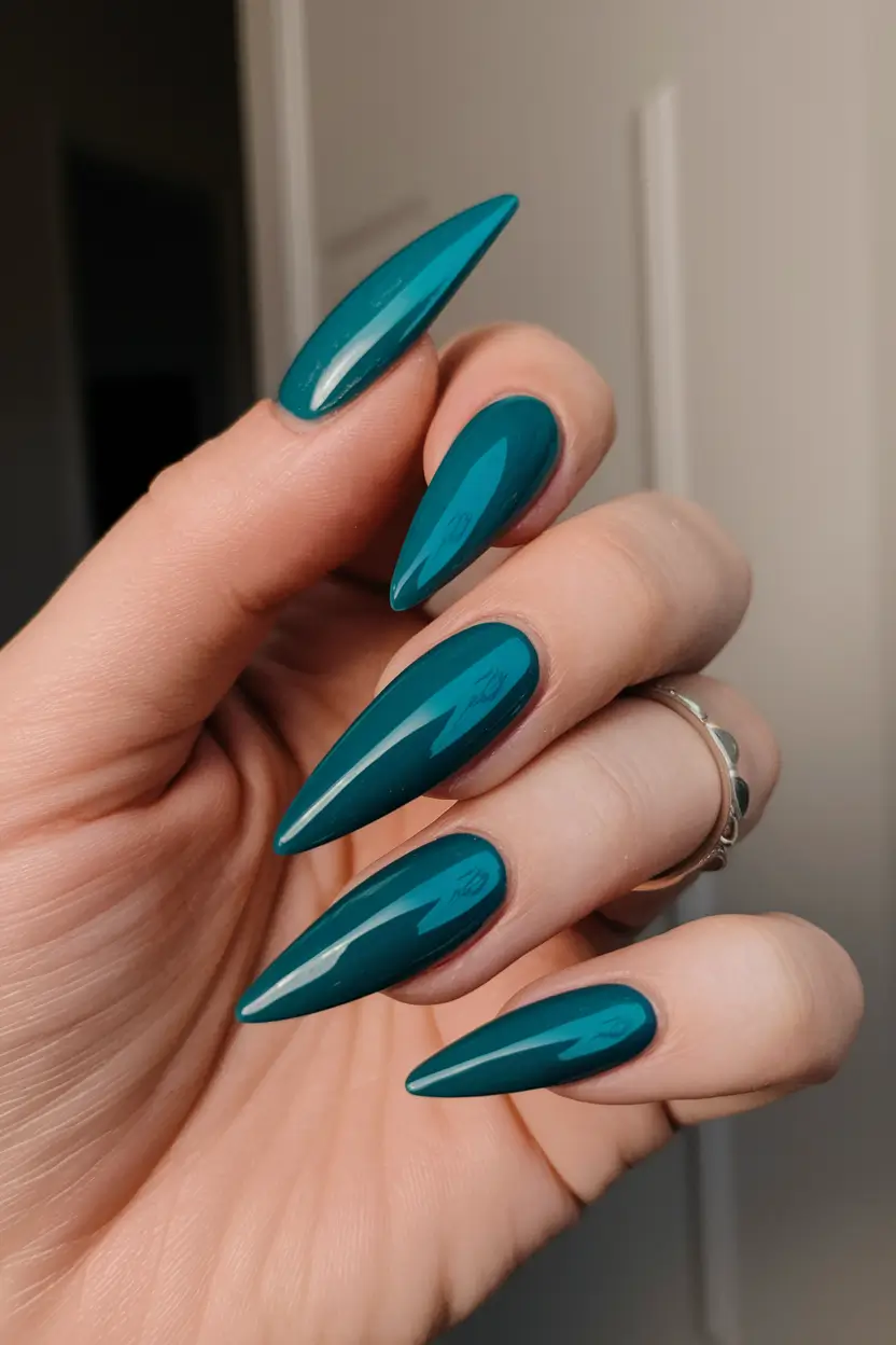 Trendy Early Fall Nails Ideas 2025 Peacock Blue Drama