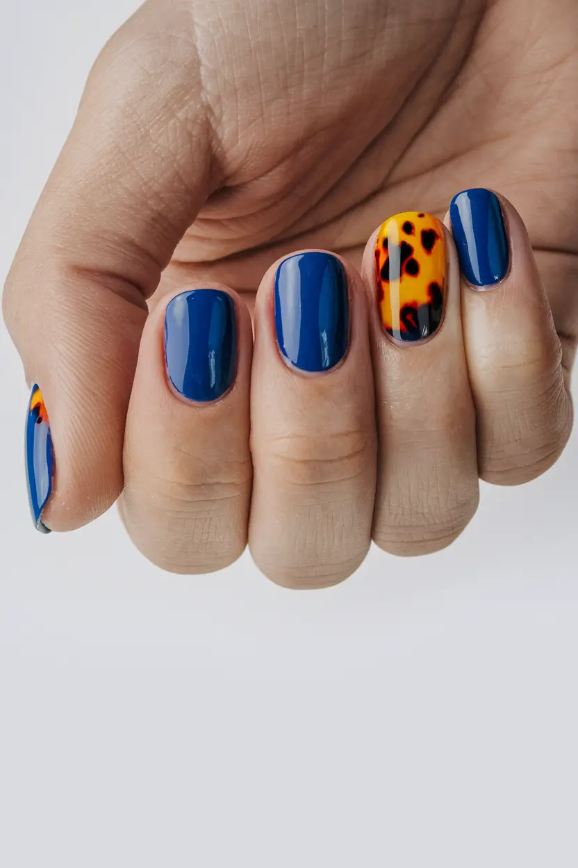 Trendy Early Fall Nails Ideas 2025 Indigo & Tortoiseshell Punch