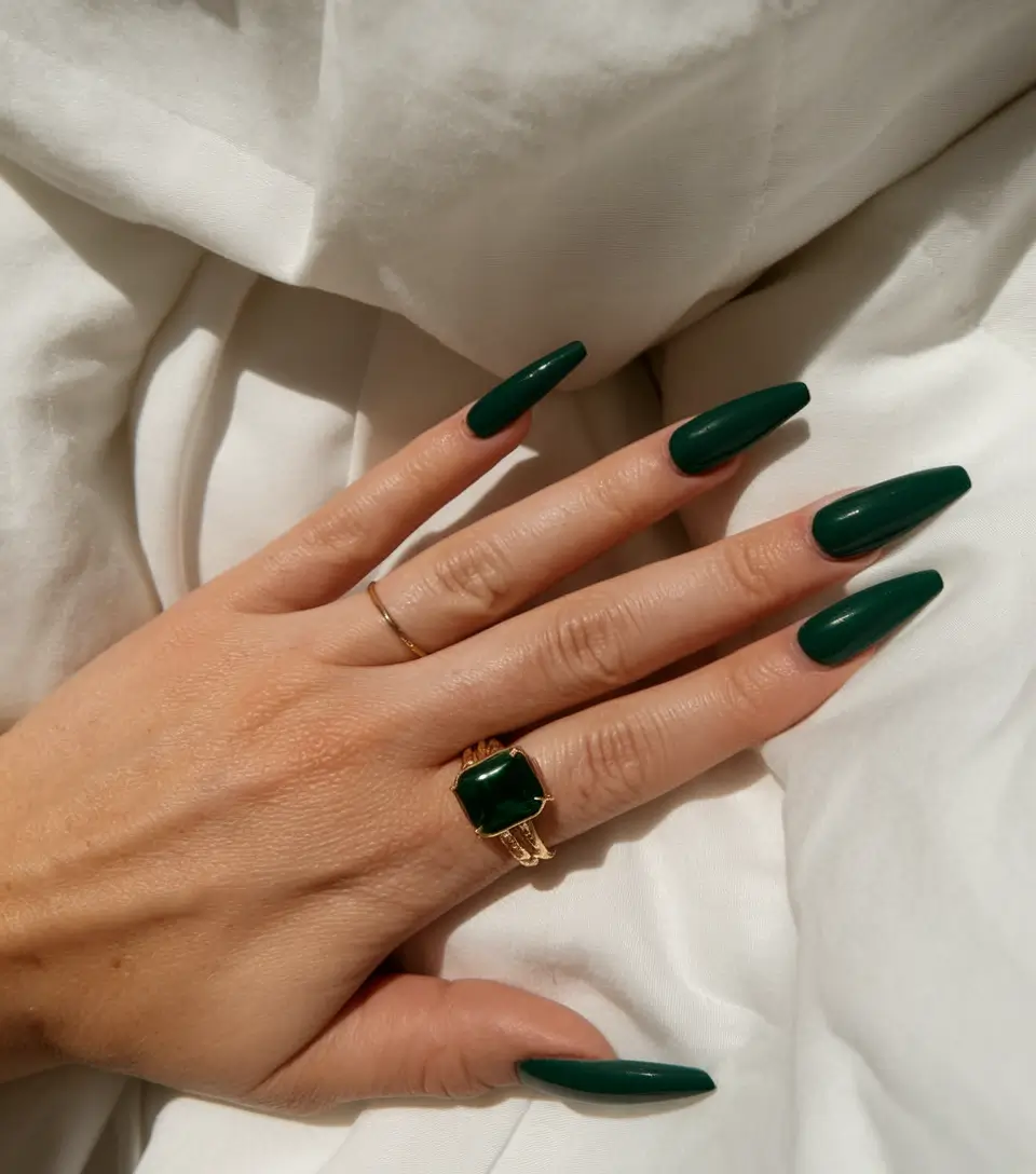 Fall Acrylic Nails 2025 Ideas for Short and Long Nails Almond Forest Green for Timeless Autumn Luxe