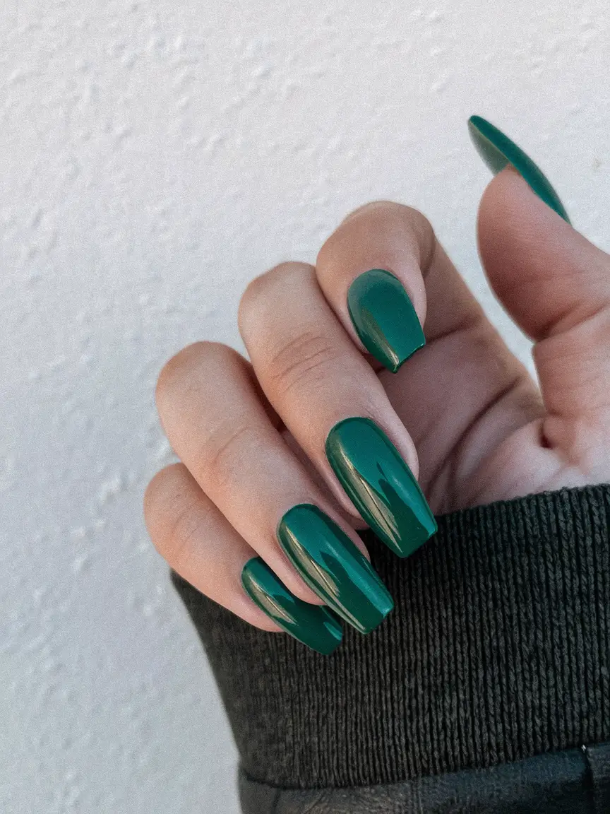 Fall Acrylic Nails 2025 Ideas for Short and Long Nails Autumn Coffin Green for Polished Simplicity
