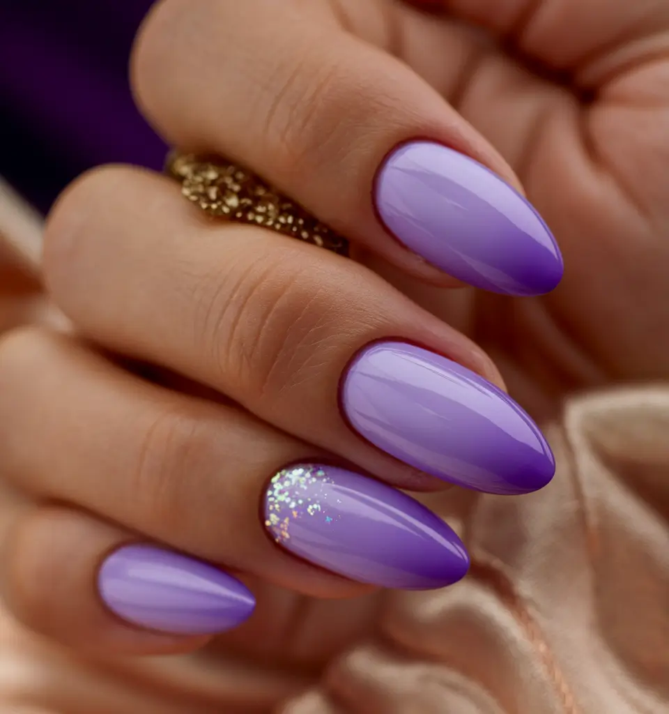 Fall Oval Nails 2025 - Oval Shape Ideas Glossy Lavender Fade with a Glitter Accent