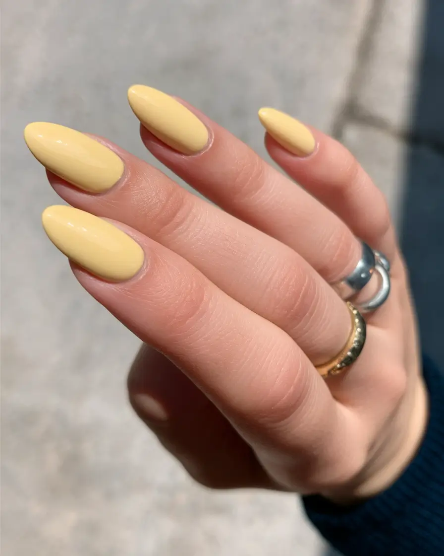 Fall Oval Nails 2025 - Oval Shape Ideas Muted Yellow for Soft Fall Transitions
