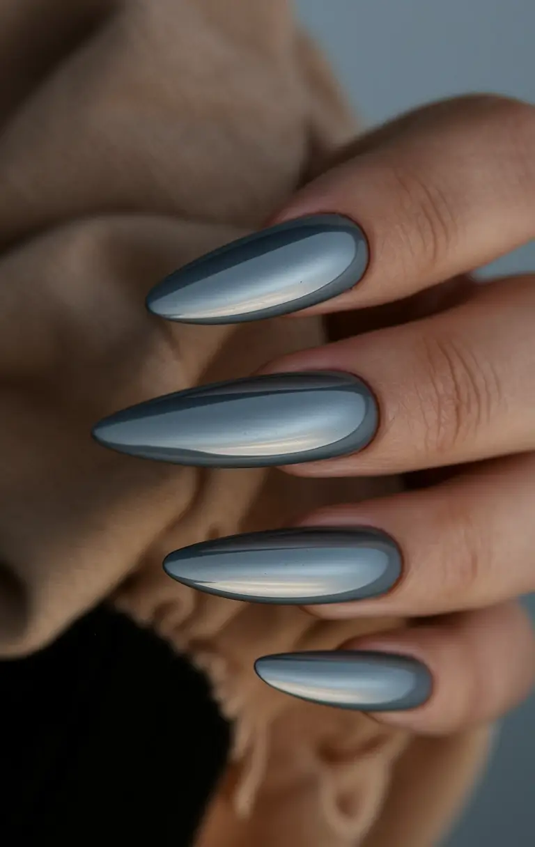Neutral Fall Nails 2025 Ideas Steel Chrome Almond