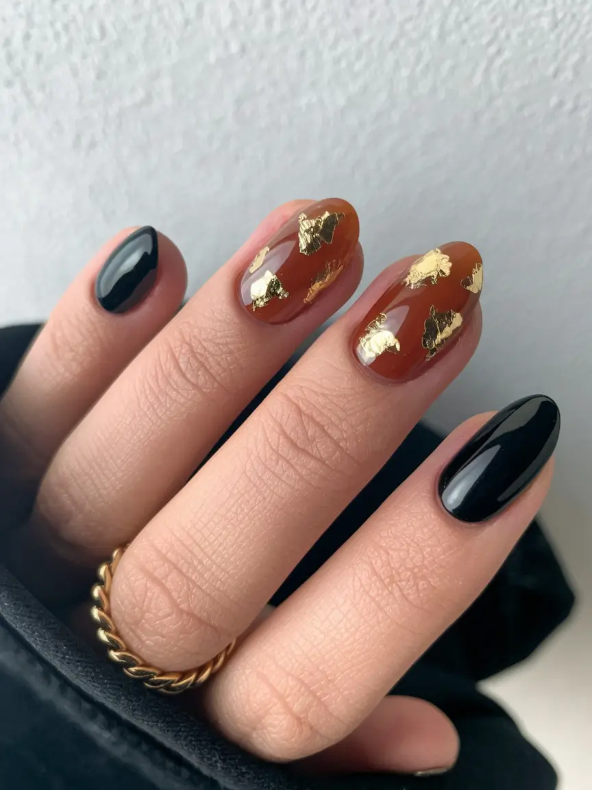 Short Fall Nail Trends 2025 Amber Gold Luxe
