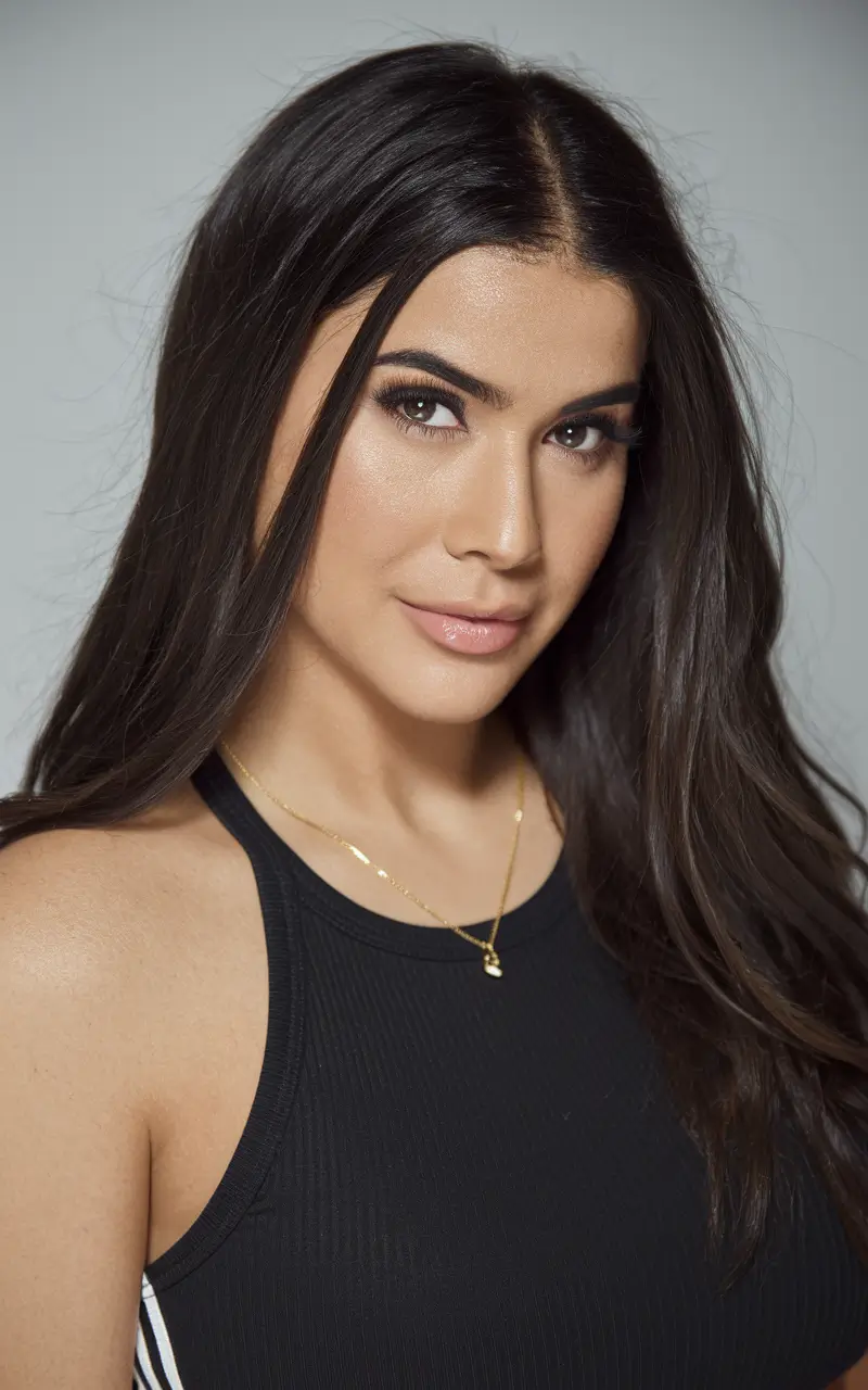 long brunette layers haircut winter 2025 2026