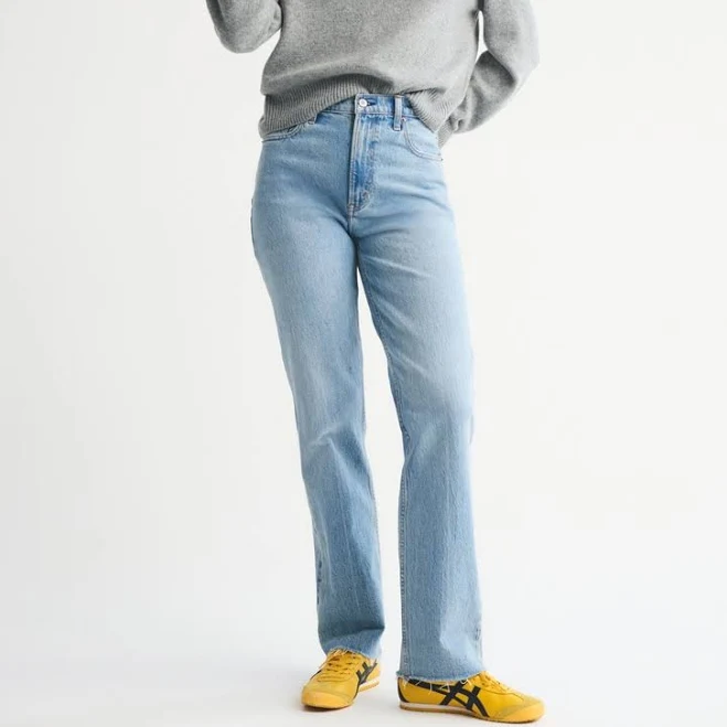 jeans Abercrombie & Fitch Women's 90s Ultra High Rise Straight Jean Abercrombie & Fitch $59.99