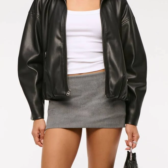 ultra-mini skirt Abercrombie & Fitch Women's Scarlett Low Rise Micro Skort Abercrombie & Fitch $19.97