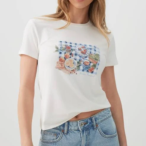 top Ardene Women's Fitted Graphic T-Shirt Ardene $17.9