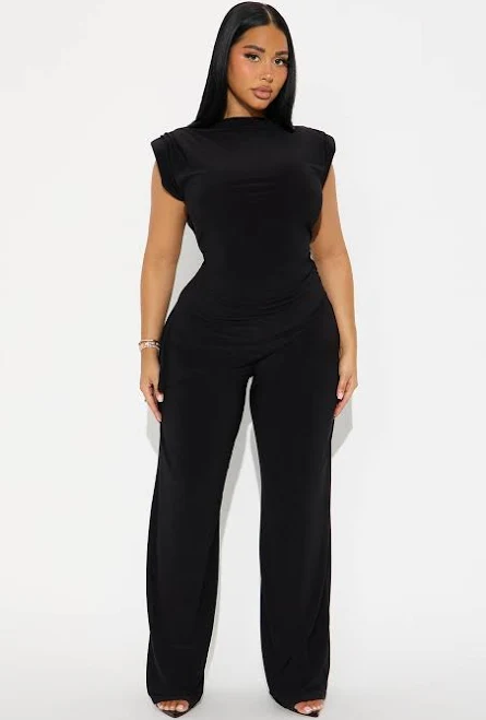outfits Fashion Nova Venezia Blouse and Wide Leg Pant Set Fashion Nova $17.98