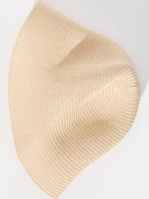 accessory H&M Ladies Straw Hat H&M $19.99