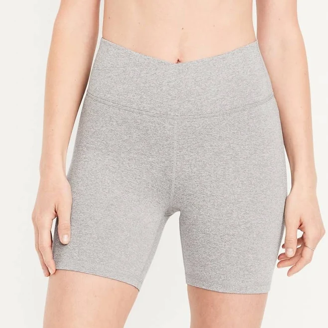 biker shorts Old Navy Women's Extra High-Waisted Cloudcomfy Biker Shorts Old Navy $4.99