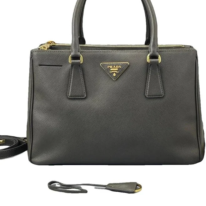 bag Prada Medium Galleria Bag Woman Vestiaire Collective $1254