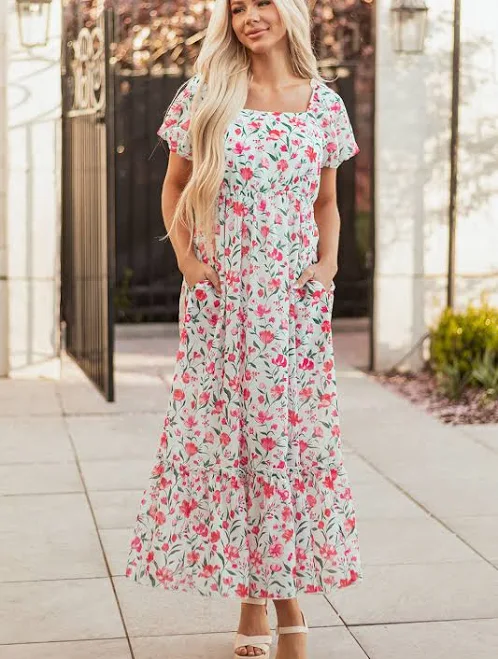 dress Threaded Pear Molly Floral Square Neck Empire Waist Tiered Maxi Dress Threaded Pear $43.99