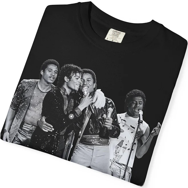 top Vintage Band Photo T-Shirt Etsy - Seller $23.07
