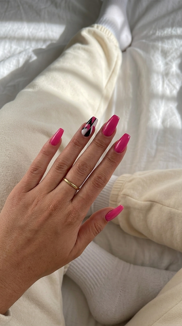 Fuchsia geometric pop nails for summer parties and festivals, bold summer nails for dark skin 2026.