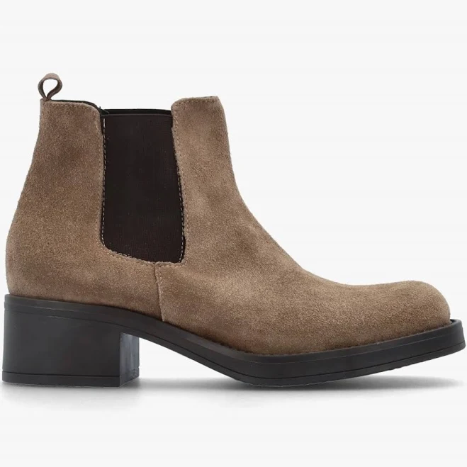 shoes Daniel Block Heel Chelsea Boots Daniel Footwear $84.86