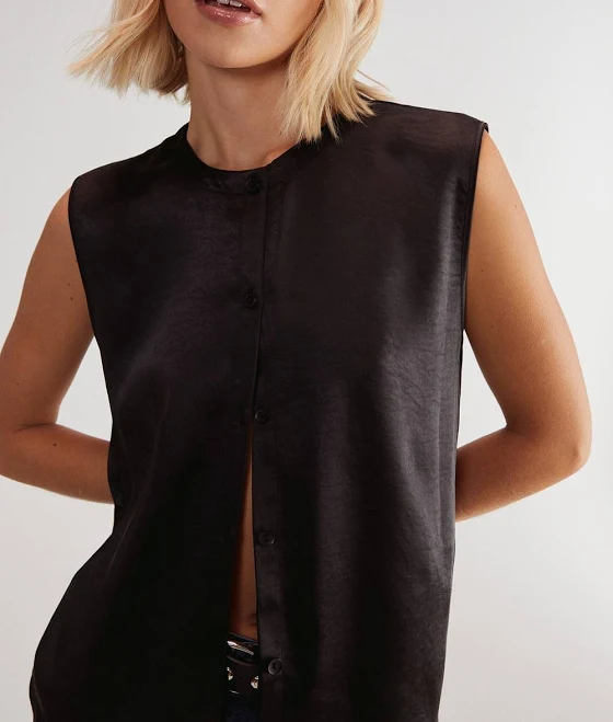 vest Nasty Gal Women's Textured Satin Button Through Collarless Vest Nasty Gal - US $29.2