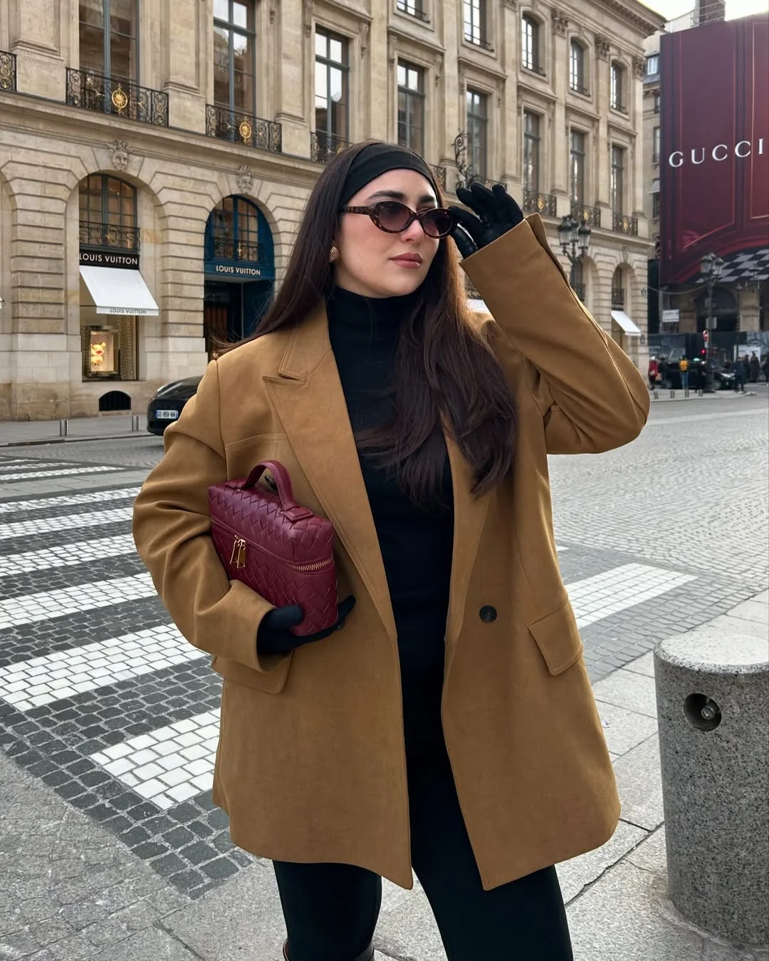 back to school outfits 2026 Luxury Neutral Layers Are Dominating Big-City Fall Fashion