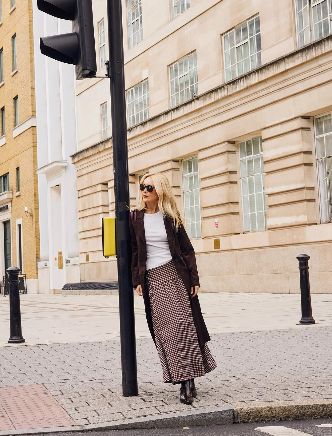 boho chic fall outfits 2026 Long Skirts and Structured Layers for Modern City Boho
