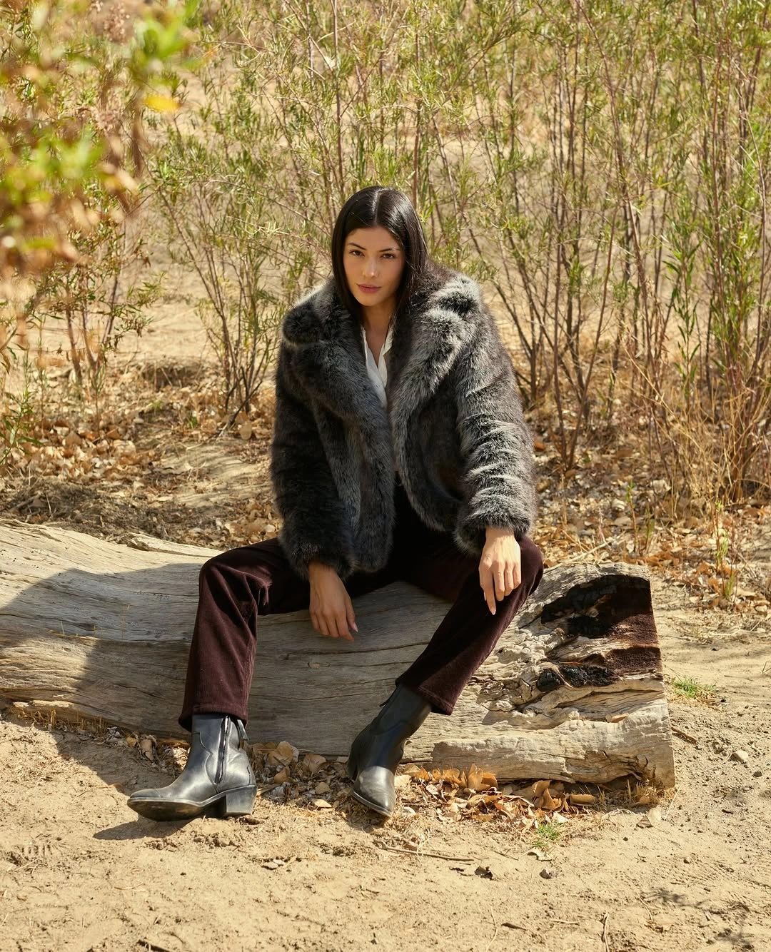 boho chic fall outfits 2026 Faux Fur Layers That Transition Boho Into Winter