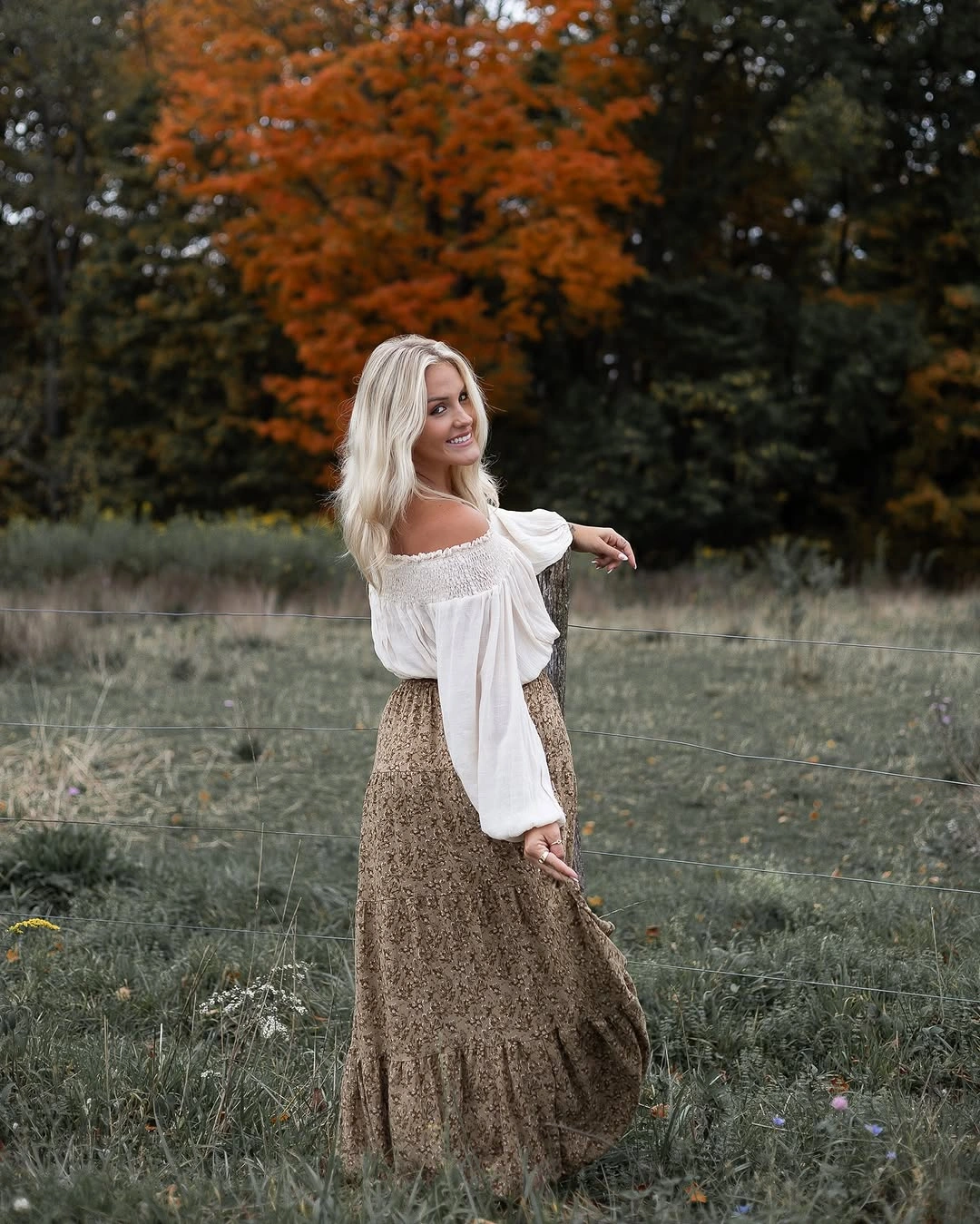 boho chic fall outfits 2026 Flowing Prairie Romance for Crisp Autumn Days