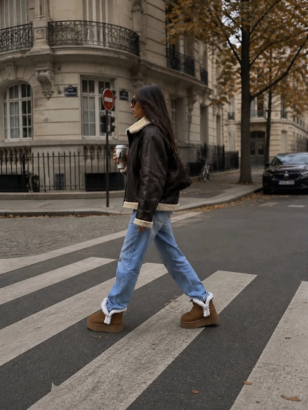 comfy fall outfits 2026 Shearling Jackets and Light Denim for Timeless Autumn Walks